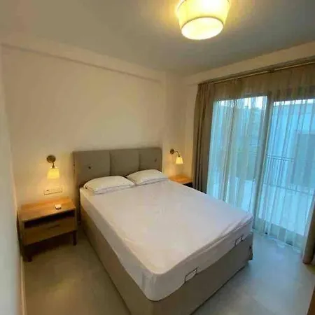 Villa Aspat Villa Oezel Plaj&Cafe&Restaurant-Yeni Bina